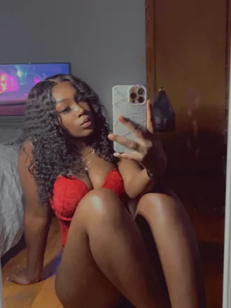OnlyFans account  wetsweets header 2