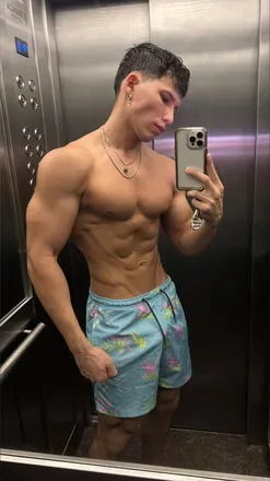 OnlyFans cuenta maurifitfree avatar 1