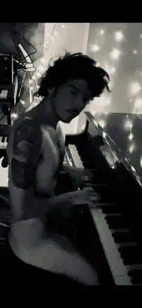 OnlyFans cuenta onlypiano avatar 1
