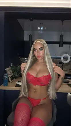 OnlyFans cuenta kiataylorx avatar 1