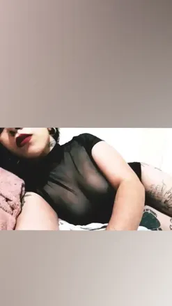 OnlyFans cuenta vanessa-ives header 2