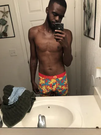 OnlyFans cuenta tae2kold header 2