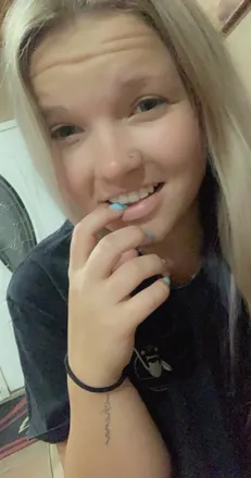 OnlyFans cuenta alikka12 header 2