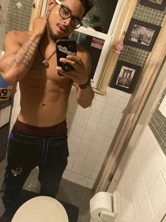 OnlyFans cuenta jaxxryderr header 2