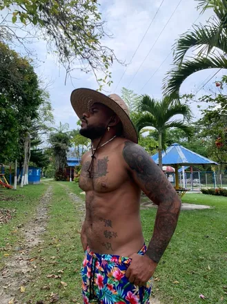 OnlyFans cuenta damianhot420 header 2