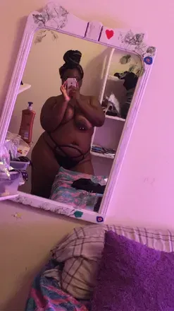 OnlyFans cuenta vikkixmancel avatar 1