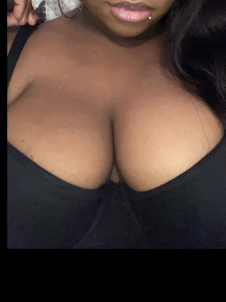 OnlyFans cuenta its.velvet header 2