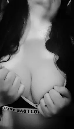 OnlyFans cuenta u107432152 header 2