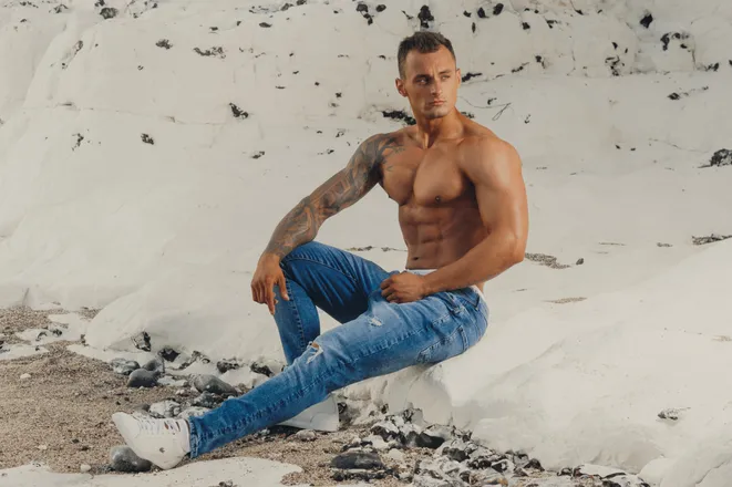 OnlyFans cuenta mrstrong09 header 2