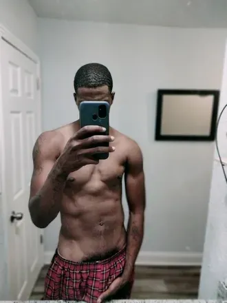 OnlyFans cuenta kinggene904 header 2