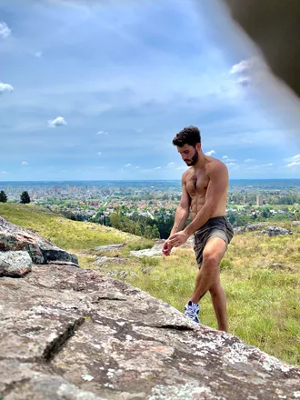 OnlyFans cuenta axelbareback header 2