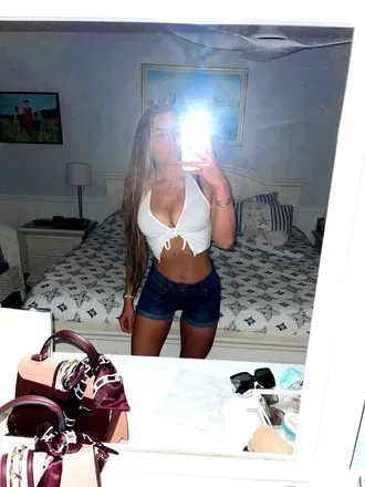 OnlyFans cuenta milena_95 avatar 1