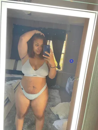 OnlyFans cuenta bigglexx44 avatar 1