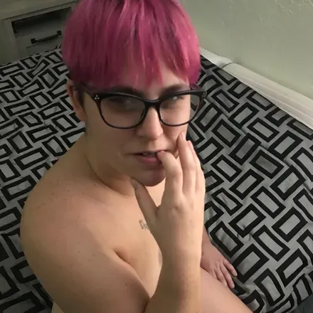 OnlyFans cuenta skittlesskirt avatar 1