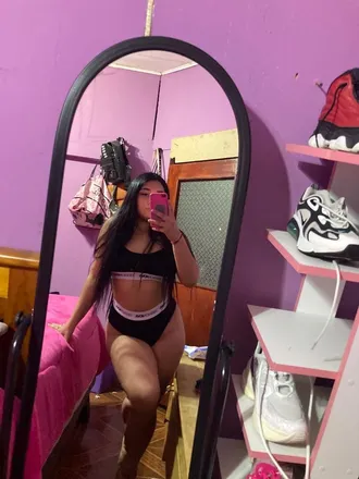 OnlyFans account  floretop header 2