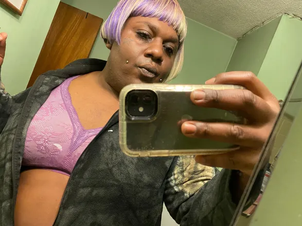 OnlyFans cuenta blondebarbie4u header 2