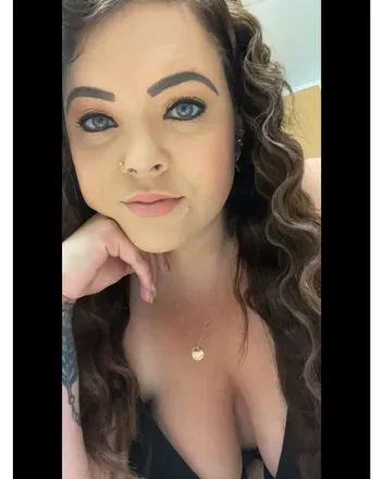 OnlyFans cuenta justskyye avatar 1