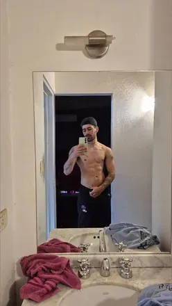 OnlyFans of sweetboy.21