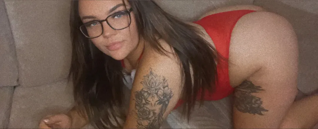 OnlyFans cuenta siennaajae header 2