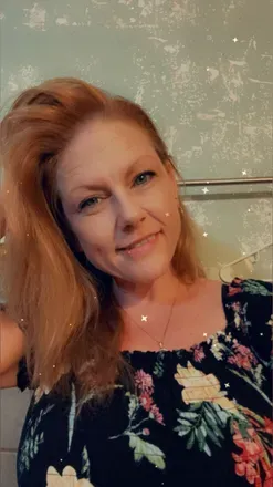 OnlyFans account  ophelliadickson avatar 1