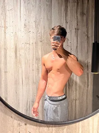 OnlyFans cuenta romeobenedetti avatar 1