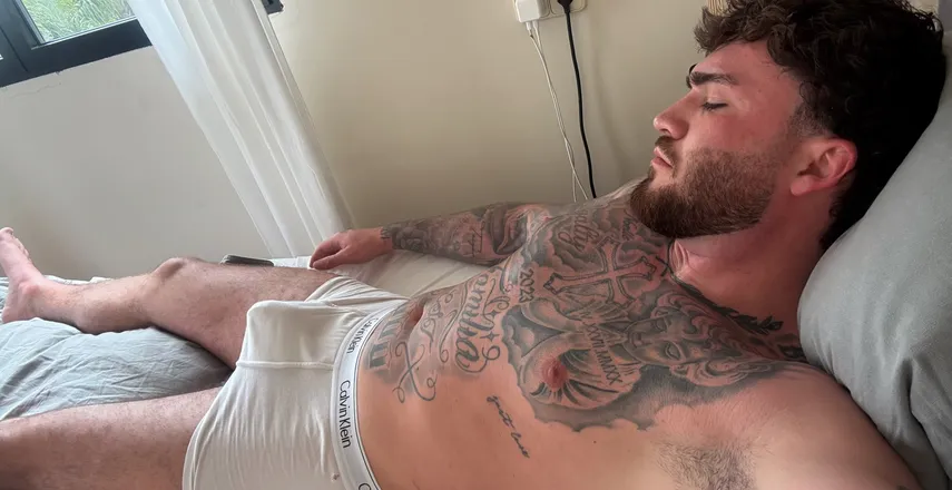 OnlyFans cuenta yourdreamyboyf header 2