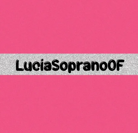 OnlyFans cuenta luciasoprano header 2