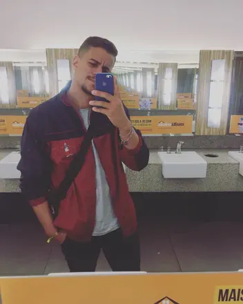 OnlyFans cuenta guigovalentim123 avatar 1
