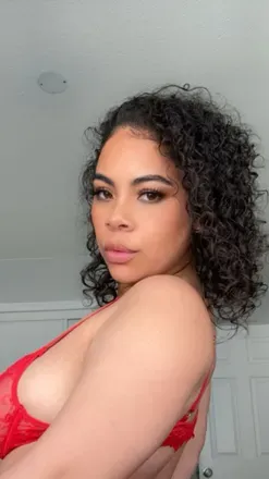 OnlyFans cuenta candacewestxxx header 2