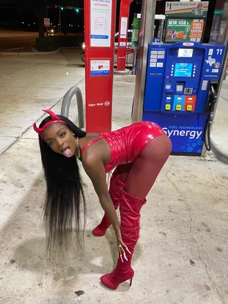 OnlyFans cuenta chanelbabee21 header 2