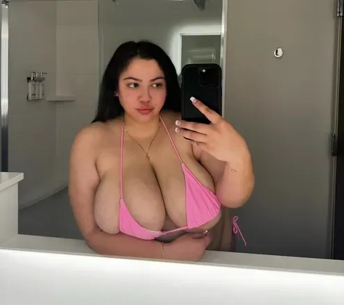 OnlyFans account  itsmonicaxo avatar 1