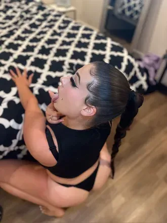 OnlyFans cuenta sheprettynpink avatar 1