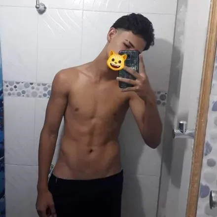 OnlyFans cuenta riley_brooks777 avatar 1