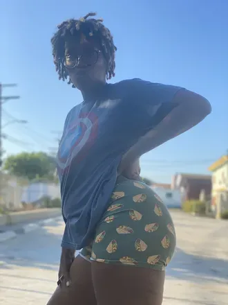 OnlyFans cuenta thickatarian avatar 1