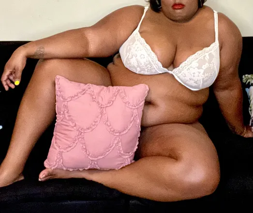 OnlyFans cuenta tarajisimone header 2