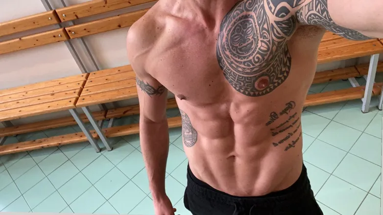 OnlyFans account  tempemao header 2