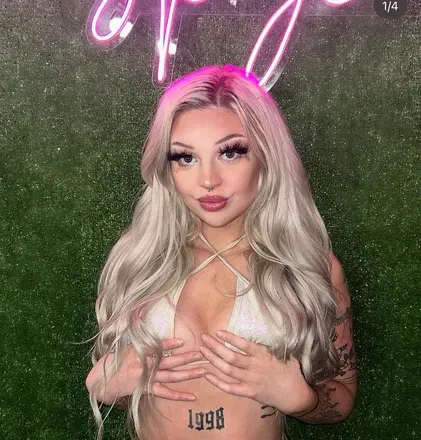 OnlyFans cuenta novacanebabiee previous_avatars_1 3