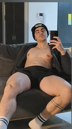 OnlyFans account  yazzaba avatar 1