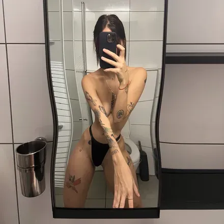 OnlyFans cuenta ap.erra avatar 1