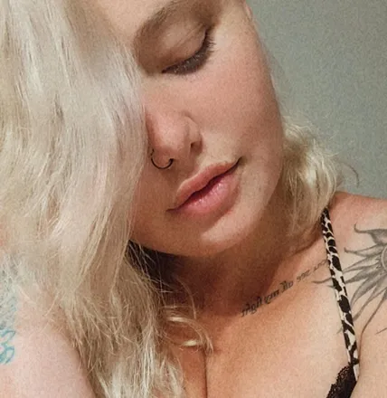 OnlyFans cuenta brooklynnbabe88 header 2