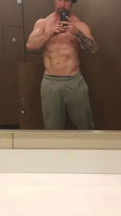 OnlyFans cuenta adam_mcm header 2