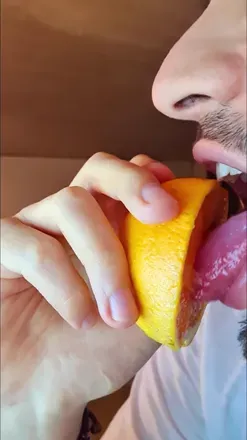 OnlyFans cuenta fruitlickingdude avatar 1