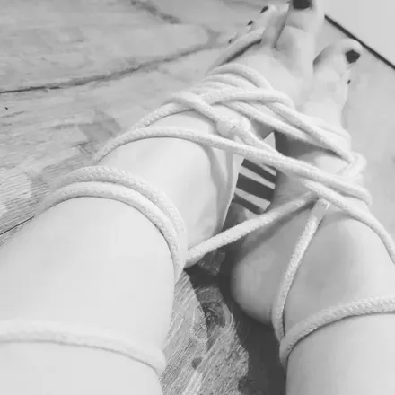 OnlyFans cuenta roxymistress header 2