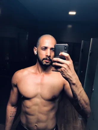 OnlyFans cuenta imrailton header 2