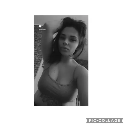 OnlyFans cuenta emmaavallius header 2