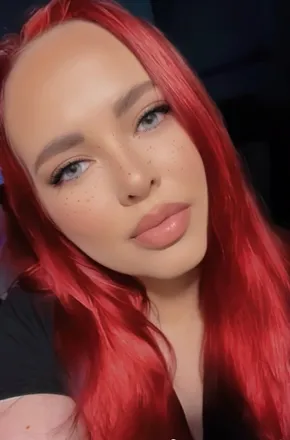 OnlyFans cuenta mistycheeksxo header 2