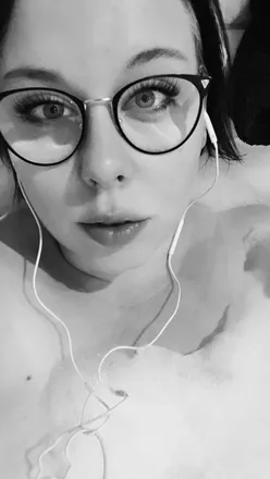 OnlyFans cuenta u244690345 header 2