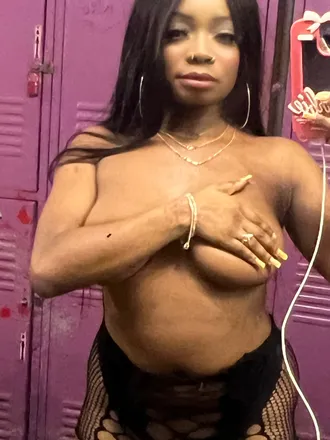 OnlyFans cuenta reddbarbiee1 header 2