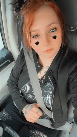 OnlyFans account  prettybitch2021 header 2