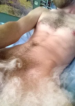 OnlyFans cuenta hairyedger header 2